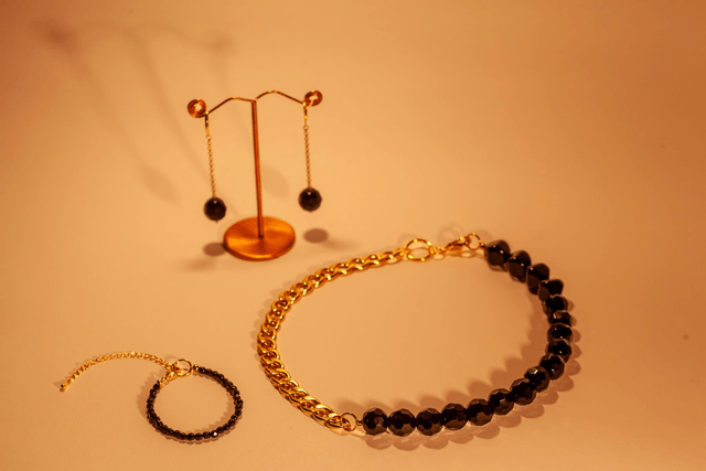 BELTZA Collier
